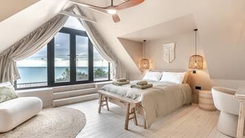 5 bedrooms, iron/ironing board, free WiFi, bed sheets