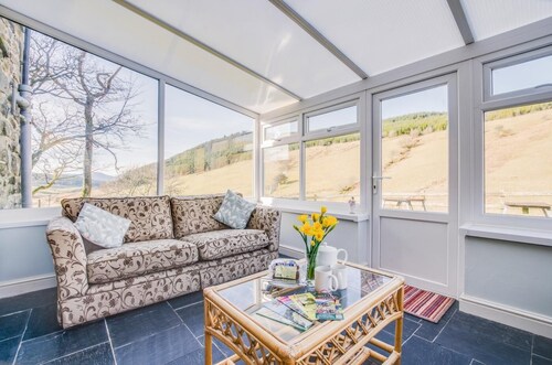 3 Bed in Dolgellau (oc-wah605)