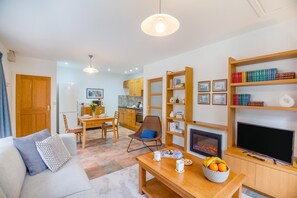 TV - 1 Bed in Llangollen (oc-s32714) (Llangollen)