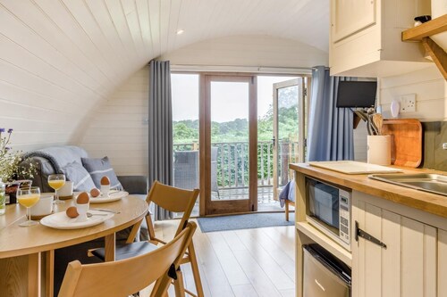 1 Bed in Garth (oc-h32701)