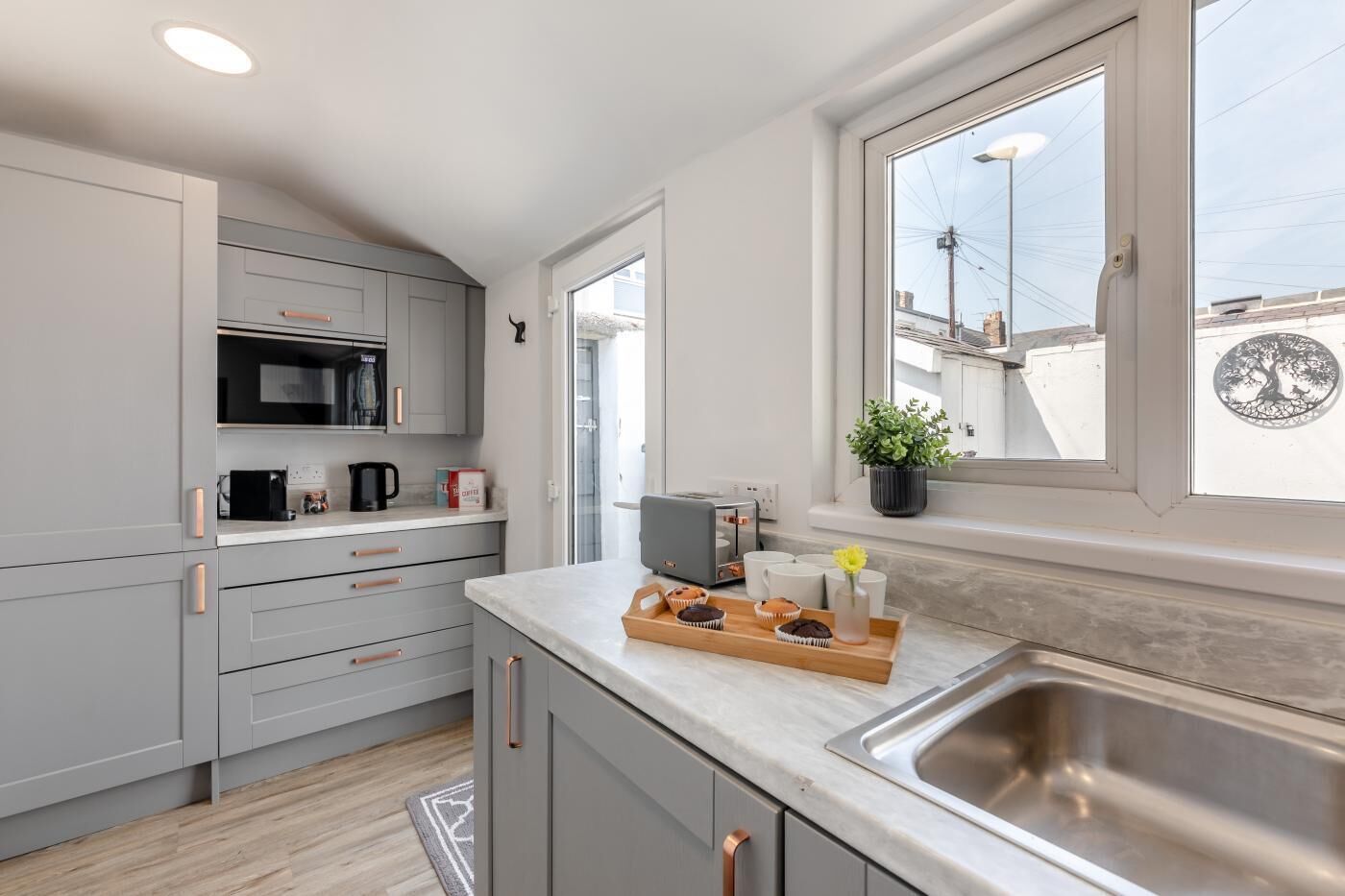 微波炉、烤箱、洗碗机、厨具/餐具