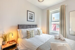 3 habitaciones, wifi gratis y ropa de cama 