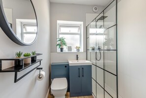 Towels - 3 Bed in Amble (oc-k32746) (Amble)