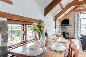 Dining - 2 Bed in Haverfordwest (oc-wav419) (Haverfordwest)