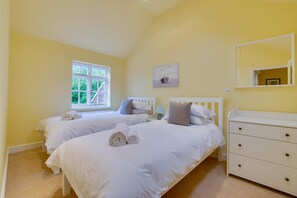 Iron/ironing board, free WiFi, bed sheets - 2 Bed in Walberswick (oc-hhock) (Walberswick)