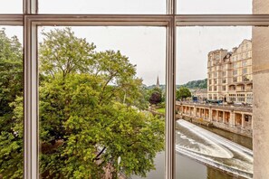Interior - 2 Bed in Bath (oc-bhr6) (Bath)