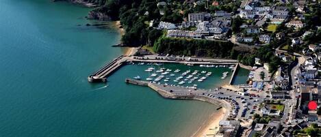 Marina/club náutico