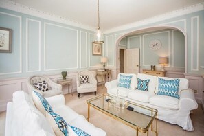 TV - 3 Bed in Bath (oc-bhr53) (Bath)
