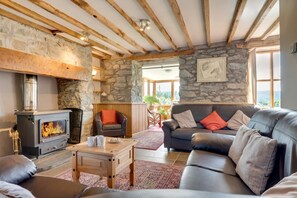 Televisie en een open haard