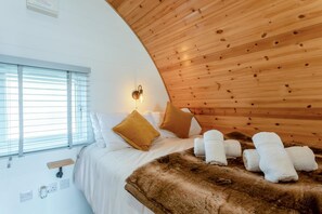 Free WiFi, bed sheets - 1 Bed in Langtoft (oc-l32680) (Langtoft Fen)