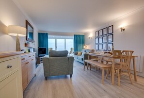 TV - 3 Bed in Saundersfoot (oc-pw9008) (Saundersfoot)