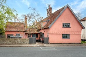 Exterior - 2 Bed in Bramfield (oc-cobb) (Bramfield)