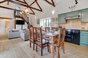 Interior - 3 Bed in Shereford (oc-2173) (Shereford)