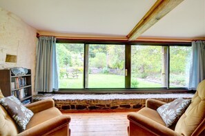 Interior - 1 Bed in Builth Wells (oc-wal294) (Builth Wells)