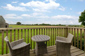 Property grounds - 1 Bed in Swannington (oc-2206) (Attlebridge)