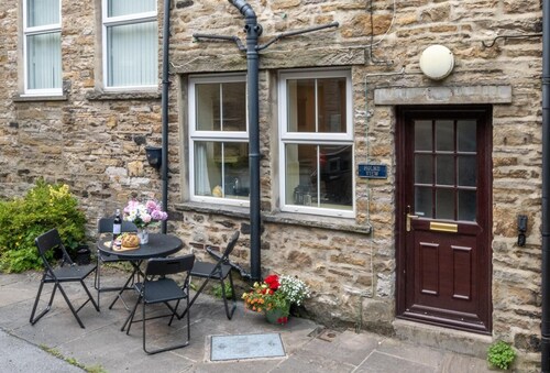 2 Bed in Hawes (oc-ds1027)