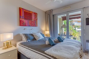 1 bedroom, iron/ironing board, free WiFi, bed sheets - IMPERIA AP4490 by RIVIERA HOLIDAY HOMES (Niza)