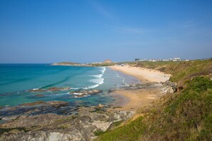 Beach - 2 Bed in Newquay (oc-j32859) (Newquay)