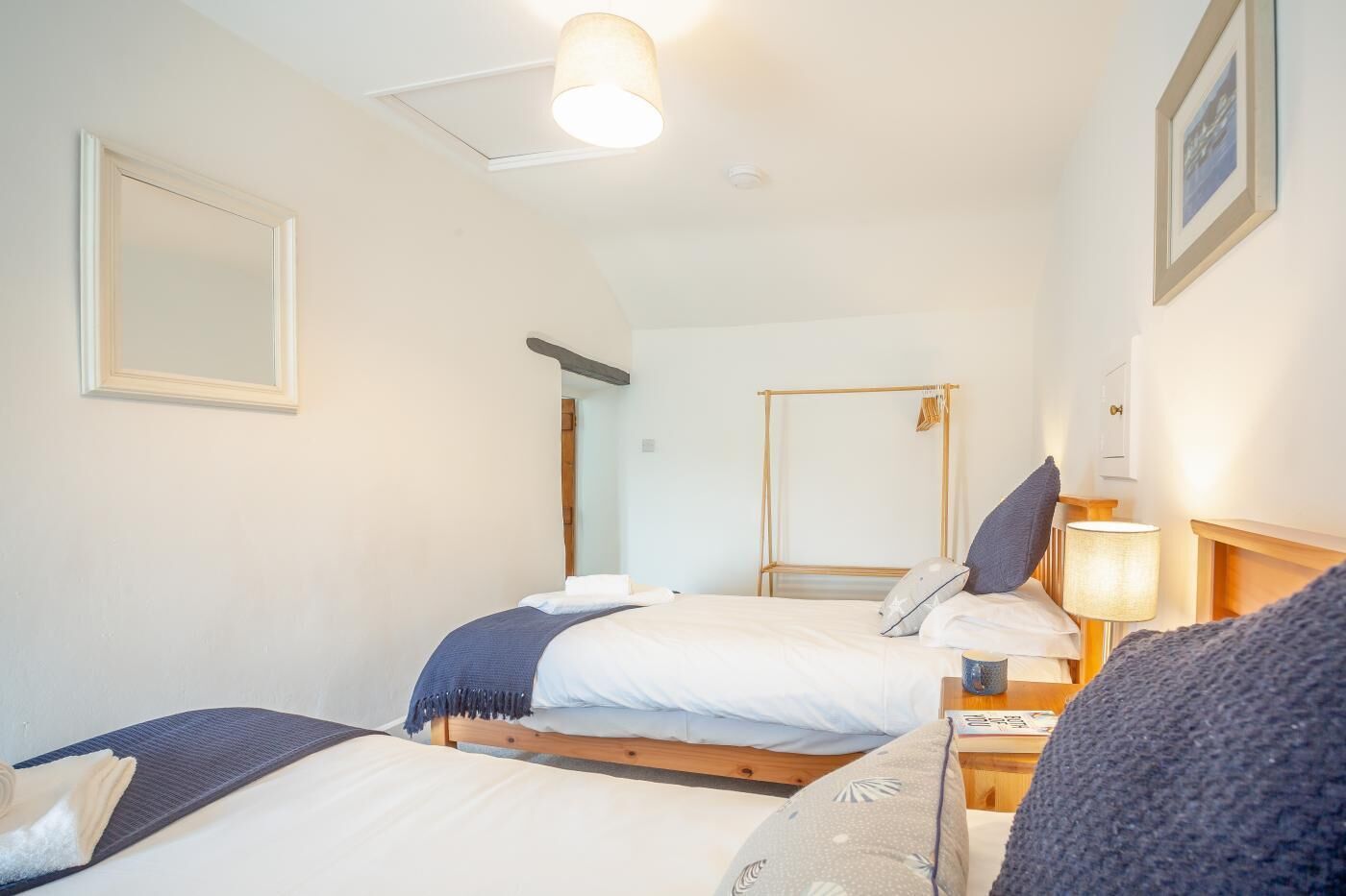 3 bedrooms, iron/ironing board, travel cot, free WiFi