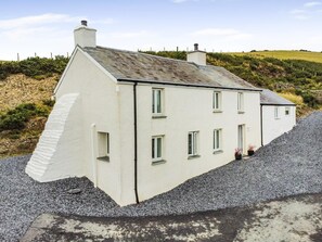 Exterior - 3 Bed in Tywyn (oc-h32633) (Tywyn)