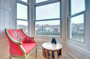 Interior - 3 Bed in Whitby (oc-w120) (Whitby)