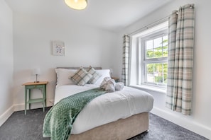 3 habitaciones, tabla de planchar con plancha y wifi gratis