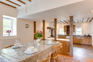 Dining - 3 Bed in Tywyn (oc-bow248) (Abergynolwyn)