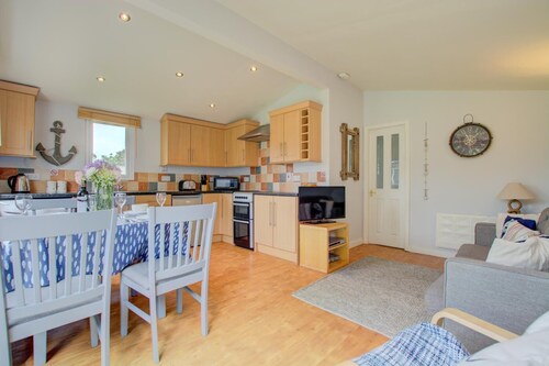 2 Bed in Padstow (oc-p00551)