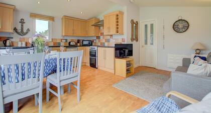 2 Bed in Padstow (oc-p00551)