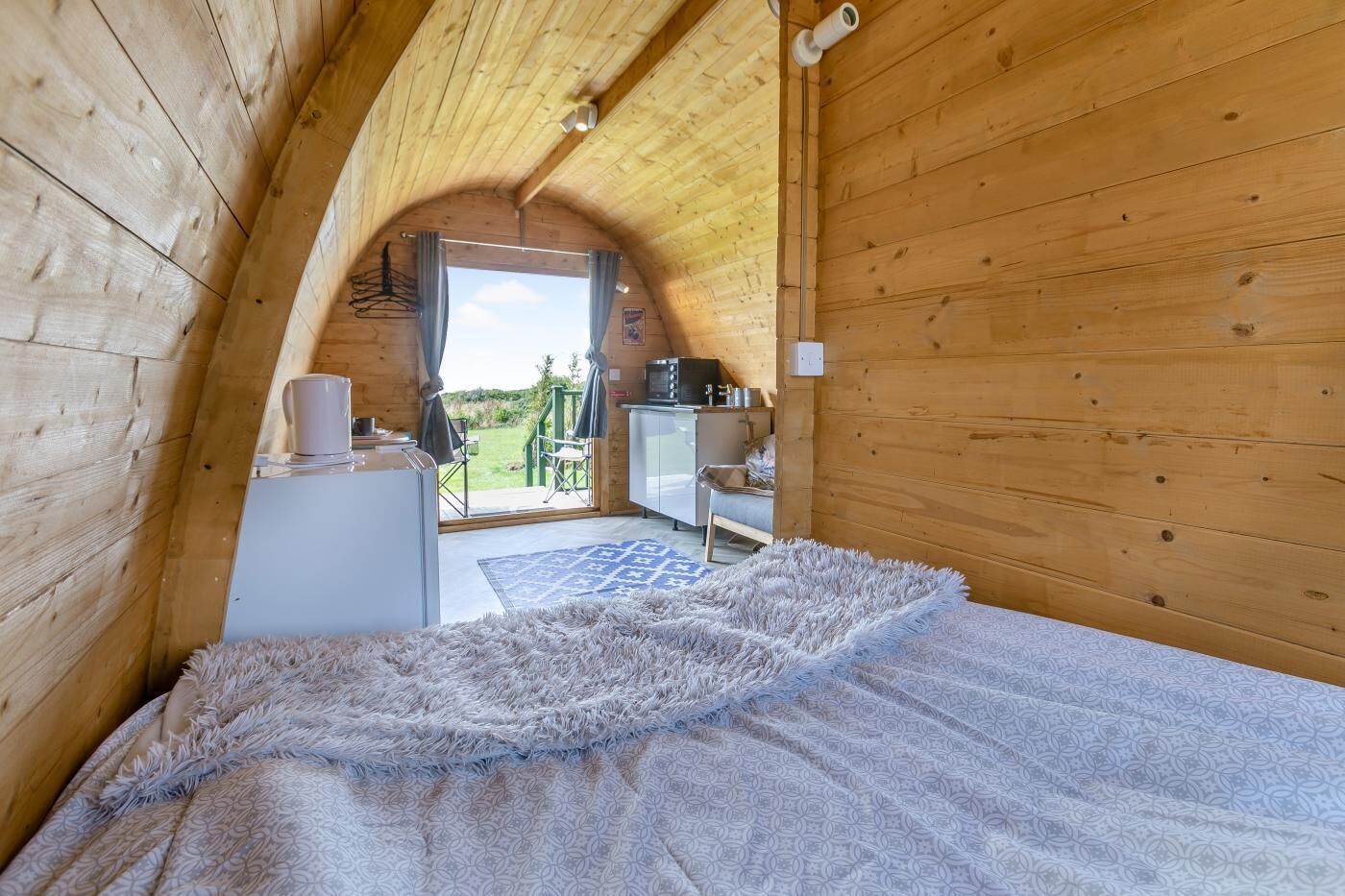 1 soverom, strykejern/-brett, wi-fi (inkludert) og sengetøy