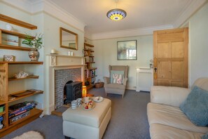 TV - 2 Bed in Southwold (oc-11hot) (Southwold)