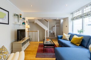 TV - 2 Bed in Bath (oc-bhr24) (Bath)