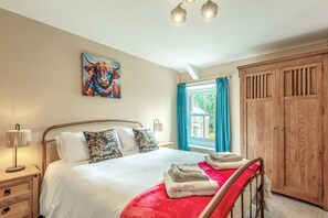 Fer et planche à repasser, Wi-Fi gratuit, draps fournis