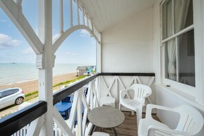 Property grounds - 3 Bed in Herne Bay (oc-ek409) (Herne Bay)