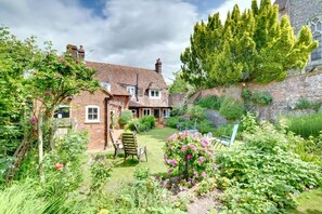 Exterior - 4 Bed in Barham (oc-ct016) (Barham)
