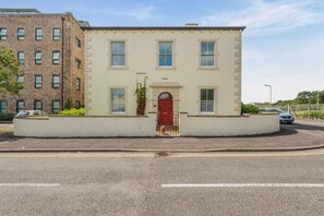 Exterior - 1 Bed in Cockermouth (oc-h32941) (Cockermouth)