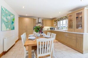 Dining - 3 Bed in Swannington (oc-1010) (Upgate)