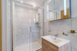 Towels - 2 Bed in St. Briavels (oc-p32778) (Saint Briavels)
