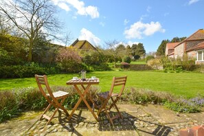 Outdoor dining - 2 Bed in Binham (oc-1477) (Binham)