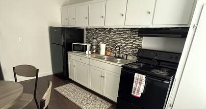 2-Bedroom Apartment Home in Corpus Christi with AC