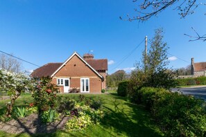 Exterior - 1 Bed in Bodiam (oc-sx907) (Bodiam)