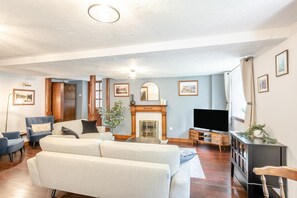 TV - 3 Bed in Sedbergh (oc-d32862) (Millthrop)