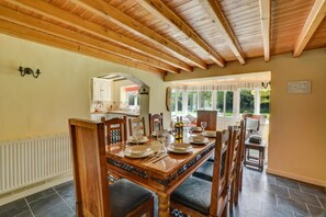 Dining - 4 Bed in Holme-next-the-Sea (oc-1264) (Holme-next-the-Sea)