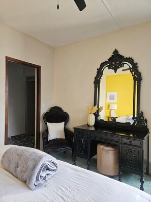 스탠다드룸 | 거실 공간