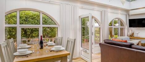 تناول الطعام