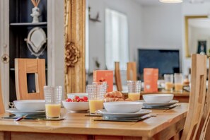 تناول الطعام