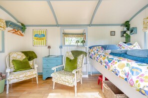 Bed sheets - 1 Bed in Ashprington (oc-m32906) (Ashprington)