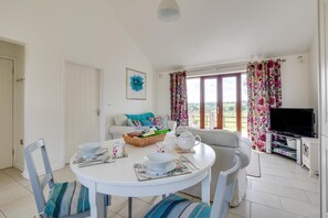 TV - 1 Bed in Rolvenden (oc-tn612) (Rolvenden)