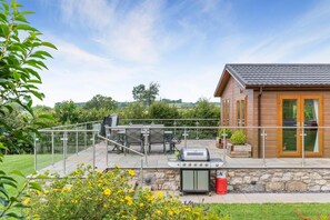 Outdoor dining - 3 Bed in Lloc (oc-p32741) (Lloc)