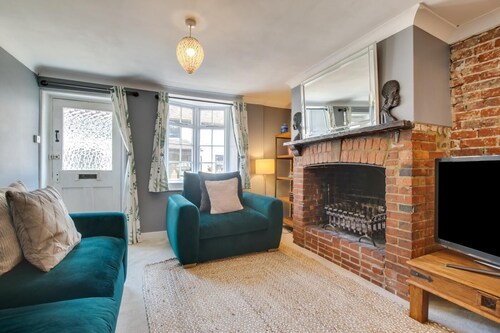 4 Bed in Rottingdean (oc-bbrott)